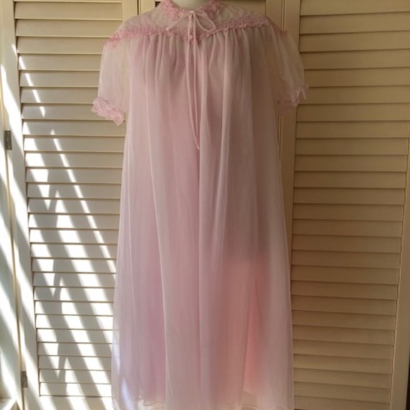 Vintage Seamprufe Waltz Length Peignoir Set - Picture 4 of 14